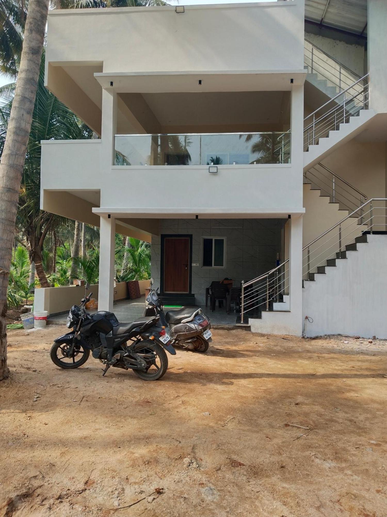 Limra Farm House Pollāchi 外观 照片